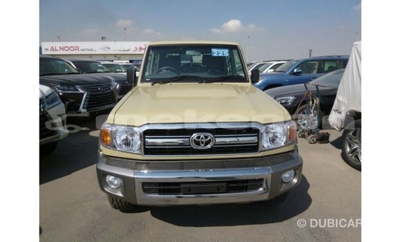 Buy Import Toyota Land Cruiser Beige Car in Import - Dubai in Aragatsotn Buy Import Toyota Land Cruiser Beige Car in Import - Dubai in Aragatsotn