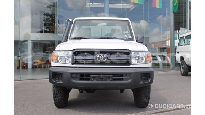 Big with watermark toyota land cruiser aragatsotn import dubai 2835