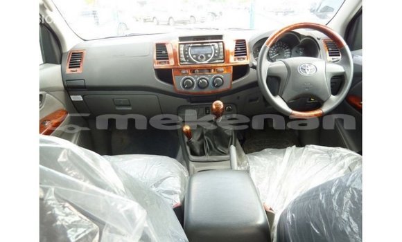 Buy Import Toyota Hilux Other Car in Import - Dubai in Aragatsotn Buy Import Toyota Hilux Other Car in Import - Dubai in Aragatsotn