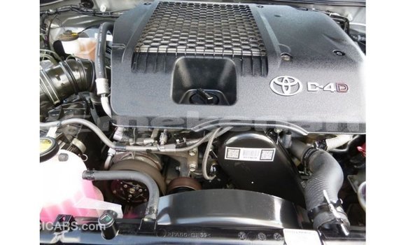 Buy Import Toyota Hilux Other Car in Import - Dubai in Aragatsotn Buy Import Toyota Hilux Other Car in Import - Dubai in Aragatsotn