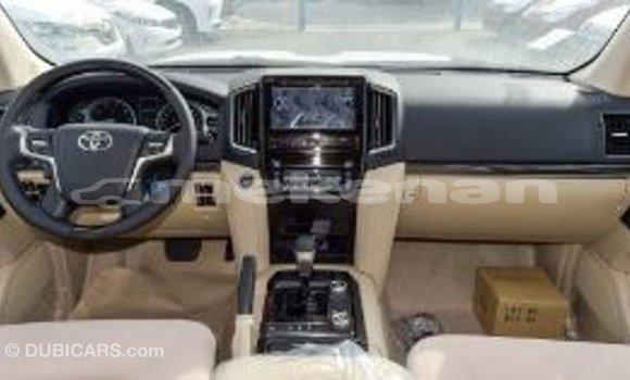 Buy Import Toyota Land Cruiser Other Car in Import - Dubai in Aragatsotn Buy Import Toyota Land Cruiser Other Car in Import - Dubai in Aragatsotn