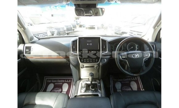 Buy Import Toyota Land Cruiser Other Car in Import - Dubai in Aragatsotn Buy Import Toyota Land Cruiser Other Car in Import - Dubai in Aragatsotn