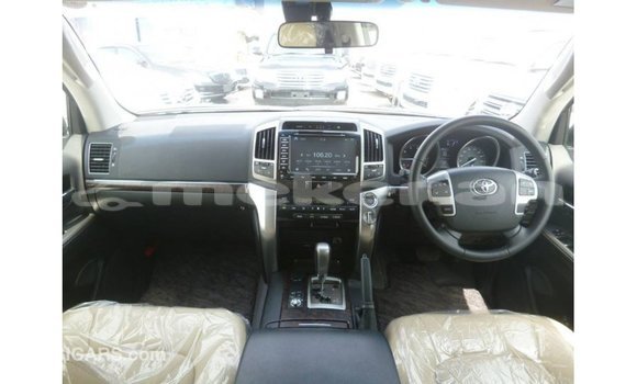 Buy Import Toyota Land Cruiser Other Car in Import - Dubai in Aragatsotn Buy Import Toyota Land Cruiser Other Car in Import - Dubai in Aragatsotn