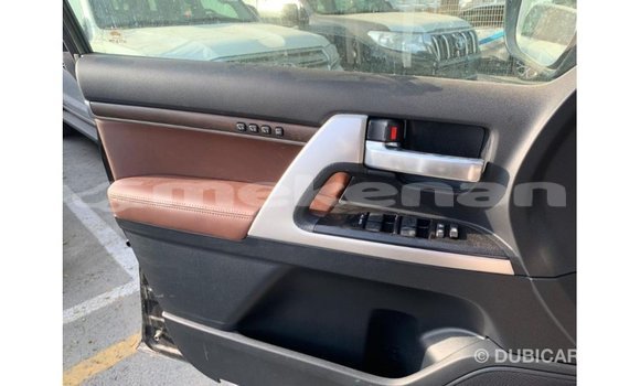 Buy Import Toyota Land Cruiser Black Car in Import - Dubai in Aragatsotn Buy Import Toyota Land Cruiser Black Car in Import - Dubai in Aragatsotn