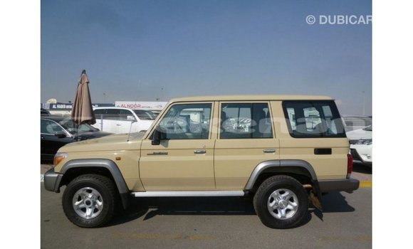 Buy Import Toyota Land Cruiser Beige Car in Import - Dubai in Aragatsotn Buy Import Toyota Land Cruiser Beige Car in Import - Dubai in Aragatsotn