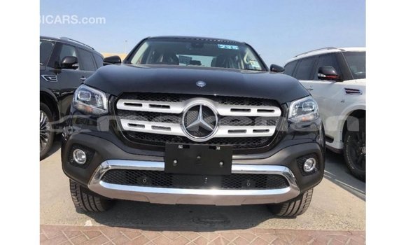 Buy Import Mercedes-Benz 250 Black Car in Import - Dubai in Aragatsotn Buy Import Mercedes-Benz 250 Black Car in Import - Dubai in Aragatsotn