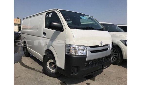 Buy Import Toyota Hiace White Car in Import - Dubai in Aragatsotn Buy Import Toyota Hiace White Car in Import - Dubai in Aragatsotn