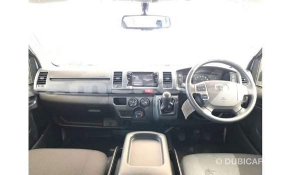 Buy Import Toyota Hiace White Car in Import - Dubai in Aragatsotn Buy Import Toyota Hiace White Car in Import - Dubai in Aragatsotn