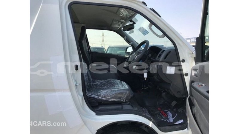 Big with watermark toyota hiace aragatsotn import dubai 2877