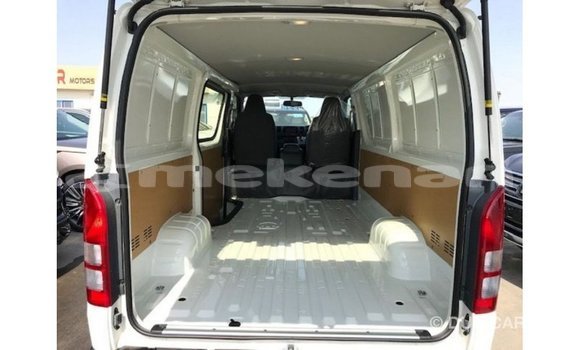 Buy Import Toyota Hiace White Car in Import - Dubai in Aragatsotn Buy Import Toyota Hiace White Car in Import - Dubai in Aragatsotn