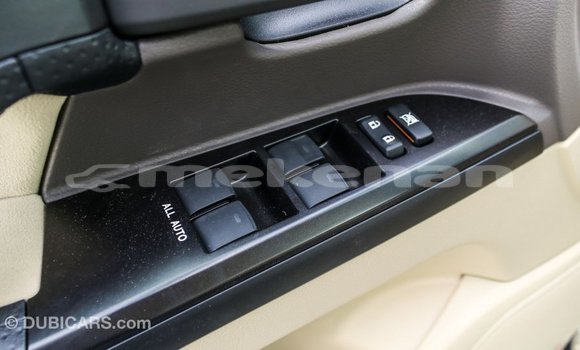 Buy Import Toyota Land Cruiser White Car in Import - Dubai in Aragatsotn Buy Import Toyota Land Cruiser White Car in Import - Dubai in Aragatsotn