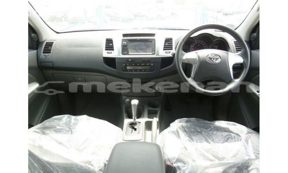 Buy Import Toyota Hilux Other Car in Import - Dubai in Aragatsotn Buy Import Toyota Hilux Other Car in Import - Dubai in Aragatsotn