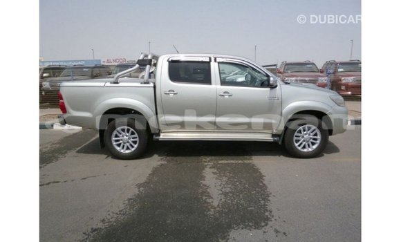 Buy Import Toyota Hilux Other Car in Import - Dubai in Aragatsotn Buy Import Toyota Hilux Other Car in Import - Dubai in Aragatsotn