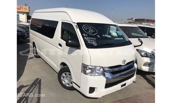 Buy Import Toyota Hiace White Car in Import - Dubai in Aragatsotn Buy Import Toyota Hiace White Car in Import - Dubai in Aragatsotn