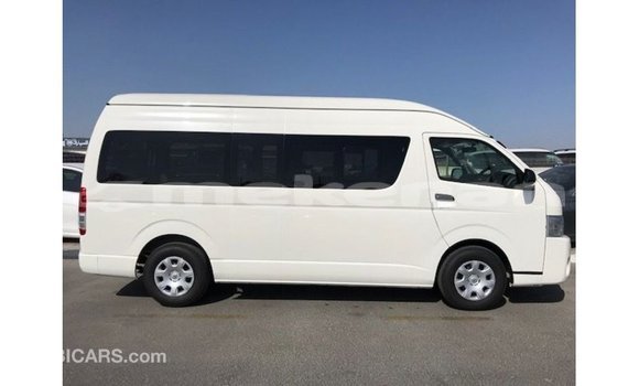 Buy Import Toyota Hiace White Car in Import - Dubai in Aragatsotn Buy Import Toyota Hiace White Car in Import - Dubai in Aragatsotn