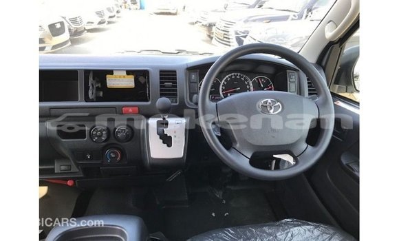 Buy Import Toyota Hiace White Car in Import - Dubai in Aragatsotn Buy Import Toyota Hiace White Car in Import - Dubai in Aragatsotn