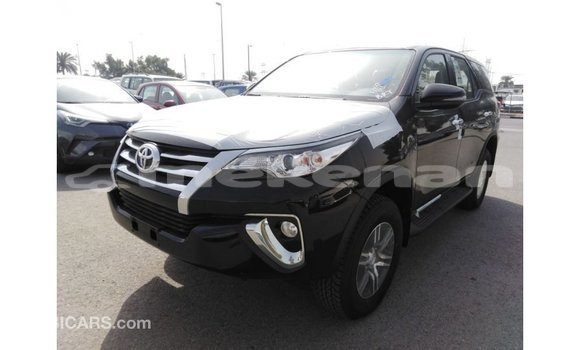 Buy Import Toyota Fortuner Black Car in Import - Dubai in Aragatsotn Buy Import Toyota Fortuner Black Car in Import - Dubai in Aragatsotn