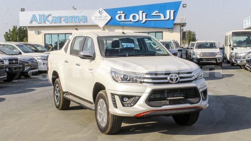 Big with watermark toyota hilux aragatsotn import dubai 2888