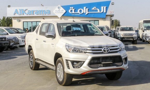 Buy Import Toyota Hilux White Car in Import - Dubai in Aragatsotn Buy Import Toyota Hilux White Car in Import - Dubai in Aragatsotn