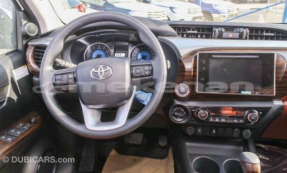 Buy Import Toyota Hilux White Car in Import - Dubai in Aragatsotn Buy Import Toyota Hilux White Car in Import - Dubai in Aragatsotn