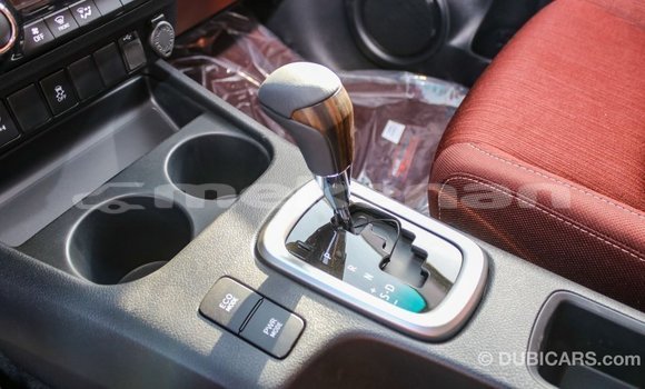 Buy Import Toyota Hilux White Car in Import - Dubai in Aragatsotn Buy Import Toyota Hilux White Car in Import - Dubai in Aragatsotn