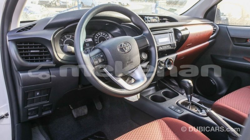 Big with watermark toyota hilux aragatsotn import dubai 2889