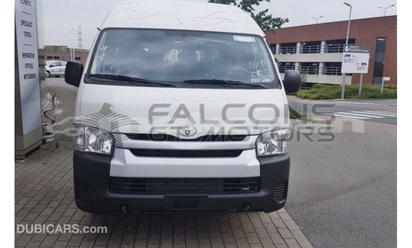 Buy Import Toyota Hiace White Car in Import - Dubai in Aragatsotn Buy Import Toyota Hiace White Car in Import - Dubai in Aragatsotn
