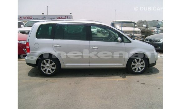 Buy Import Volkswagen Touran Other Car in Import - Dubai in Aragatsotn Buy Import Volkswagen Touran Other Car in Import - Dubai in Aragatsotn