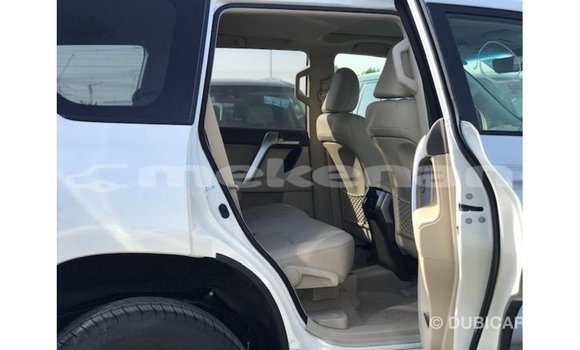Buy Import Toyota Prado White Car in Import - Dubai in Aragatsotn Buy Import Toyota Prado White Car in Import - Dubai in Aragatsotn