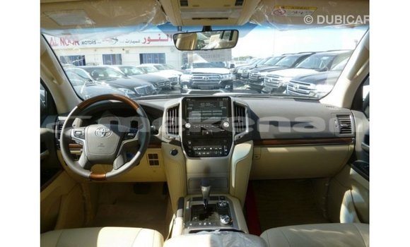 Buy Import Toyota Land Cruiser Other Car in Import - Dubai in Aragatsotn Buy Import Toyota Land Cruiser Other Car in Import - Dubai in Aragatsotn