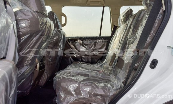 Buy Import Lexus IS White Car in Import - Dubai in Aragatsotn Buy Import Lexus IS White Car in Import - Dubai in Aragatsotn
