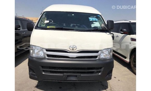 Buy Import Toyota Hiace White Car in Import - Dubai in Aragatsotn Buy Import Toyota Hiace White Car in Import - Dubai in Aragatsotn