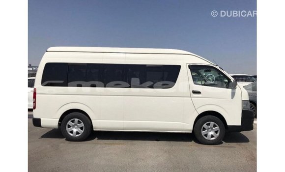 Buy Import Toyota Hiace White Car in Import - Dubai in Aragatsotn Buy Import Toyota Hiace White Car in Import - Dubai in Aragatsotn