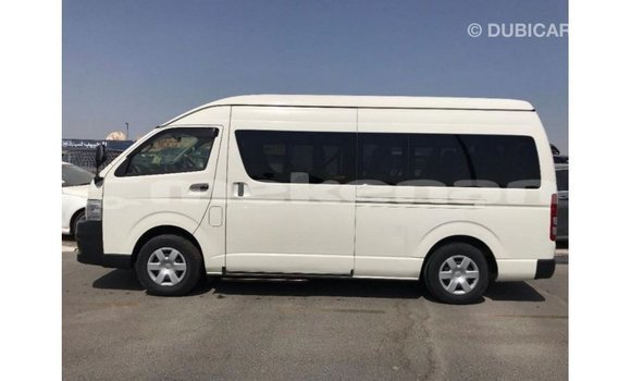 Buy Import Toyota Hiace White Car in Import - Dubai in Aragatsotn Buy Import Toyota Hiace White Car in Import - Dubai in Aragatsotn