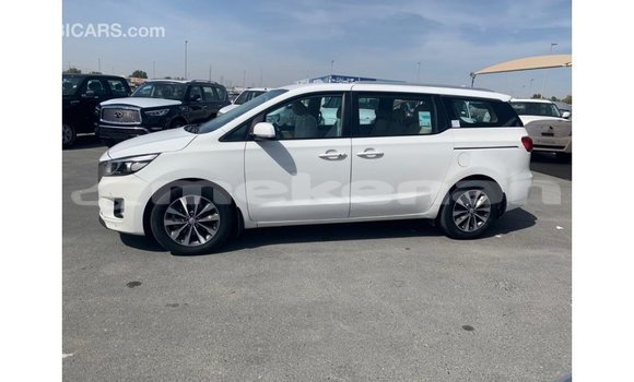 Buy Import Kia Carnival White Car in Import - Dubai in Aragatsotn Buy Import Kia Carnival White Car in Import - Dubai in Aragatsotn