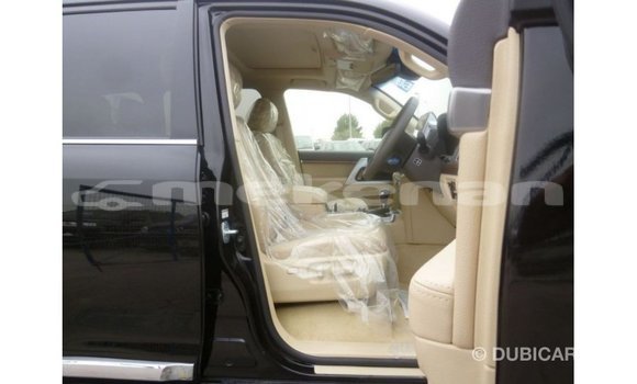 Buy Import Toyota Land Cruiser Black Car in Import - Dubai in Aragatsotn Buy Import Toyota Land Cruiser Black Car in Import - Dubai in Aragatsotn