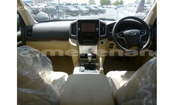 Buy Import Toyota Land Cruiser Black Car in Import - Dubai in Aragatsotn Buy Import Toyota Land Cruiser Black Car in Import - Dubai in Aragatsotn