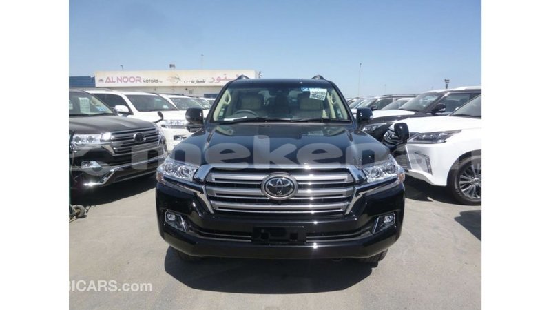 Big with watermark toyota land cruiser aragatsotn import dubai 2933