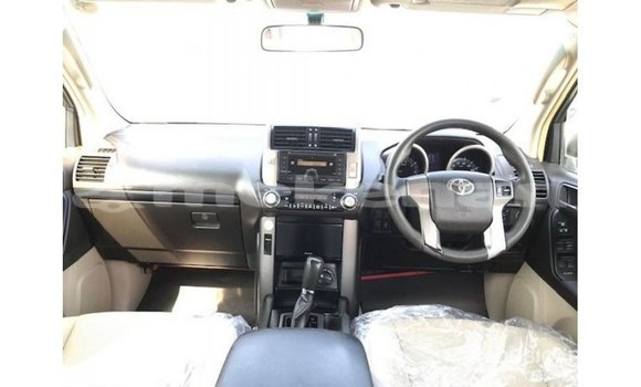 Buy Import Toyota Prado White Car in Import - Dubai in Aragatsotn Buy Import Toyota Prado White Car in Import - Dubai in Aragatsotn