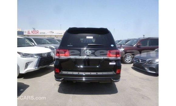 Buy Import Toyota Land Cruiser Black Car in Import - Dubai in Aragatsotn Buy Import Toyota Land Cruiser Black Car in Import - Dubai in Aragatsotn
