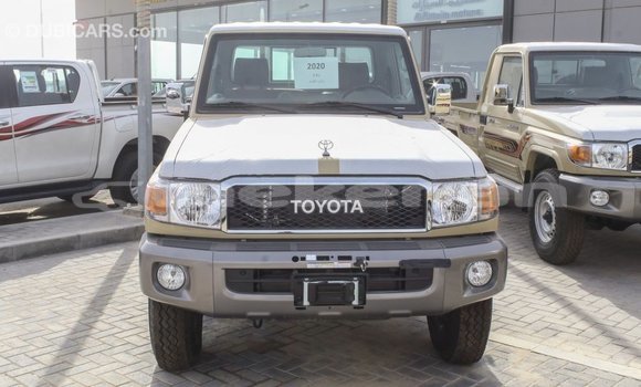 Buy Import Toyota Land Cruiser Beige Car in Import - Dubai in Aragatsotn Buy Import Toyota Land Cruiser Beige Car in Import - Dubai in Aragatsotn