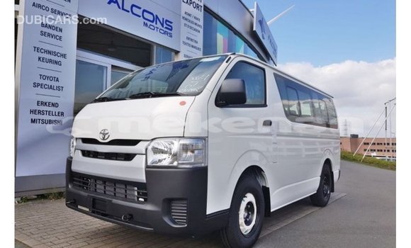 Buy Import Toyota Hiace White Car in Import - Dubai in Aragatsotn Buy Import Toyota Hiace White Car in Import - Dubai in Aragatsotn