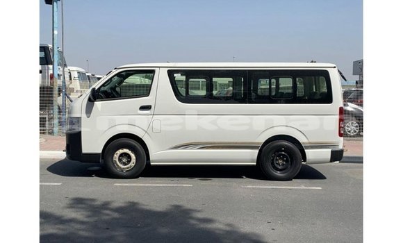 Buy Import Toyota Hiace White Car in Import - Dubai in Aragatsotn Buy Import Toyota Hiace White Car in Import - Dubai in Aragatsotn