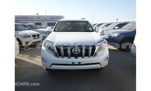 Buy Import Toyota Prado White Car in Import - Dubai in Aragatsotn Buy Import Toyota Prado White Car in Import - Dubai in Aragatsotn