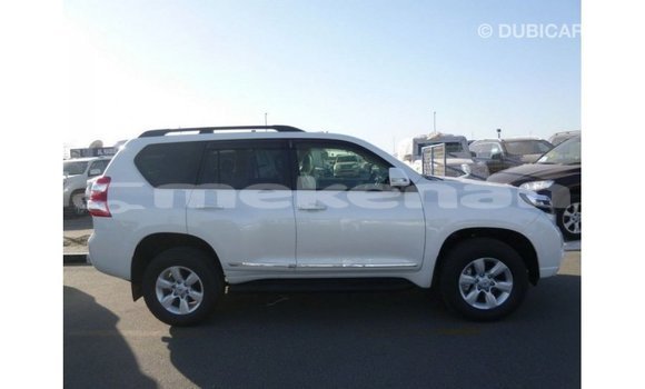 Buy Import Toyota Prado White Car in Import - Dubai in Aragatsotn Buy Import Toyota Prado White Car in Import - Dubai in Aragatsotn