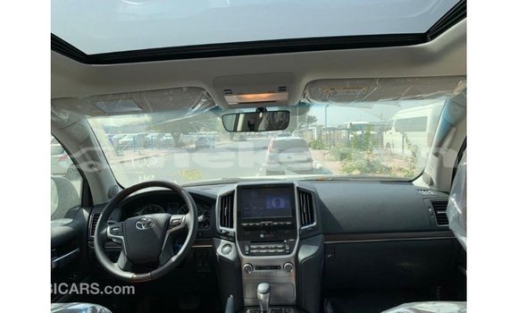 Buy Import Toyota Land Cruiser Black Car in Import - Dubai in Aragatsotn Buy Import Toyota Land Cruiser Black Car in Import - Dubai in Aragatsotn