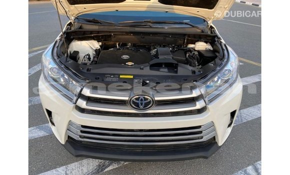 Buy Import Toyota Highlander White Car in Import - Dubai in Aragatsotn Buy Import Toyota Highlander White Car in Import - Dubai in Aragatsotn
