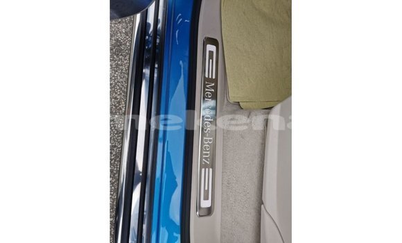 Buy Import Mercedes-Benz 190 Blue Car in Import - Dubai in Aragatsotn Buy Import Mercedes-Benz 190 Blue Car in Import - Dubai in Aragatsotn