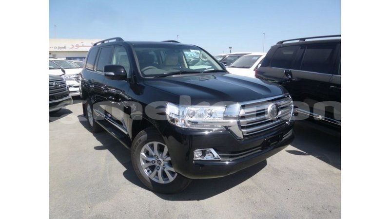 Big with watermark toyota land cruiser aragatsotn import dubai 2968