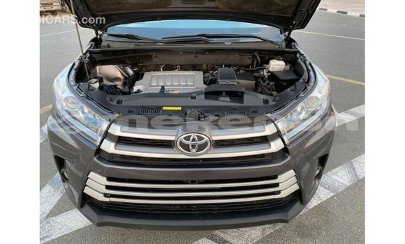 Buy Import Toyota Highlander Other Car in Import - Dubai in Aragatsotn Buy Import Toyota Highlander Other Car in Import - Dubai in Aragatsotn